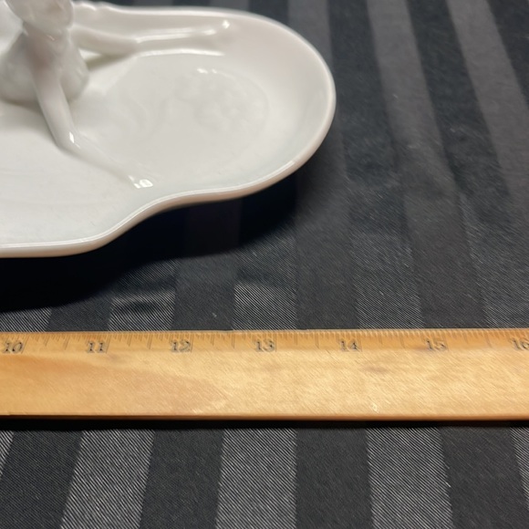 Gerold-Serie Antik Weiss White Porcelain Mermaid Tray, 14 inches wide - Picture 3 of 8